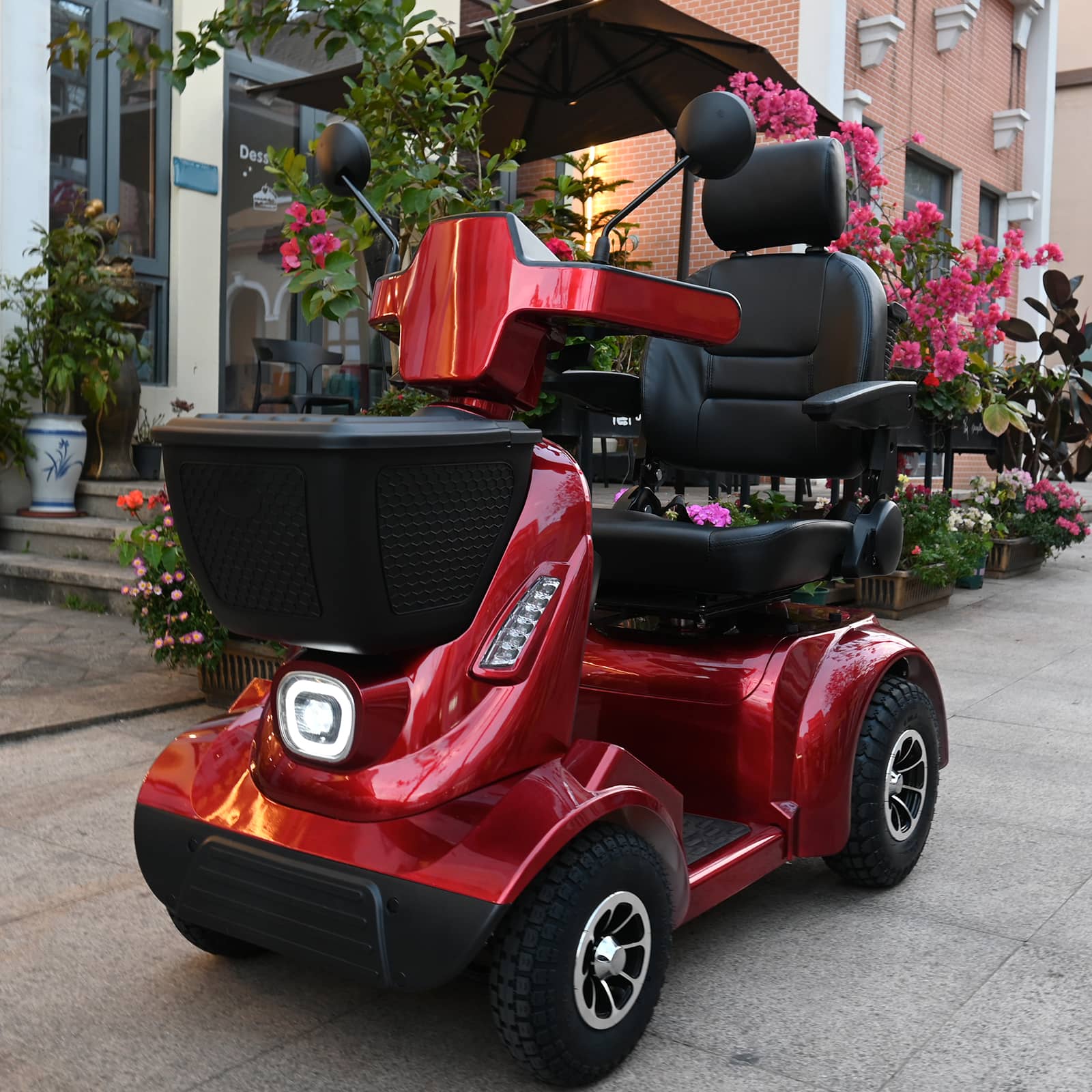 Ecomobi MS02 MAX Heavy Duty Mobility Scooter - 32 Miles (51km) Range - 35st (227kg) Capacity